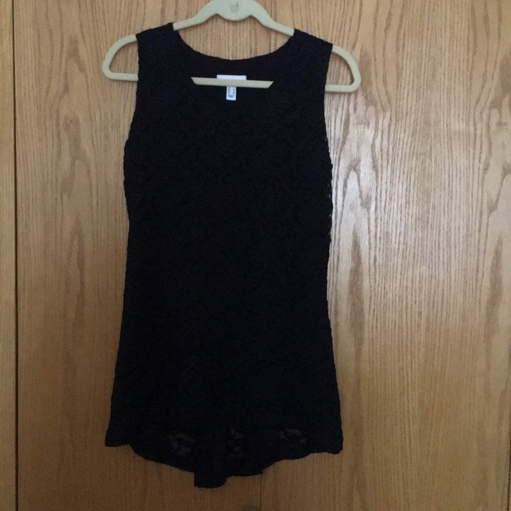 Susan Graver black stretch lace top.